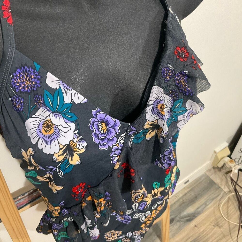 Time and Tru,swimsuit one piece halter top floral size large - Picture 5 of 8